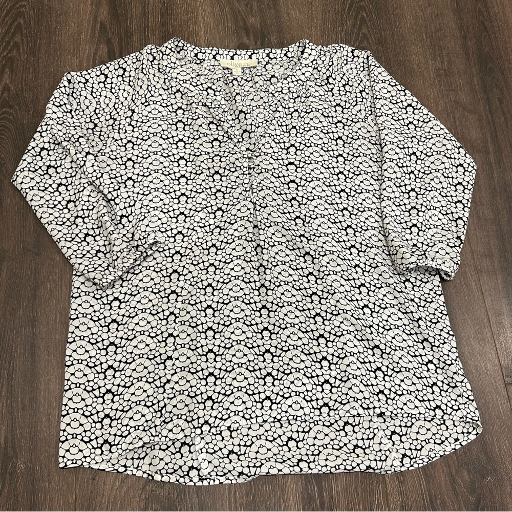 Olive & Oak Navy Blue White Casual Print Half Sleeve Blouse Small